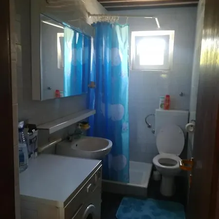 Veroni Apartment